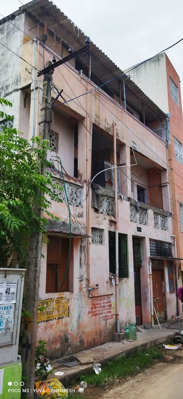 𝐏𝐞𝐫𝐮𝐧𝐠𝐮𝐝𝐢 (DS)